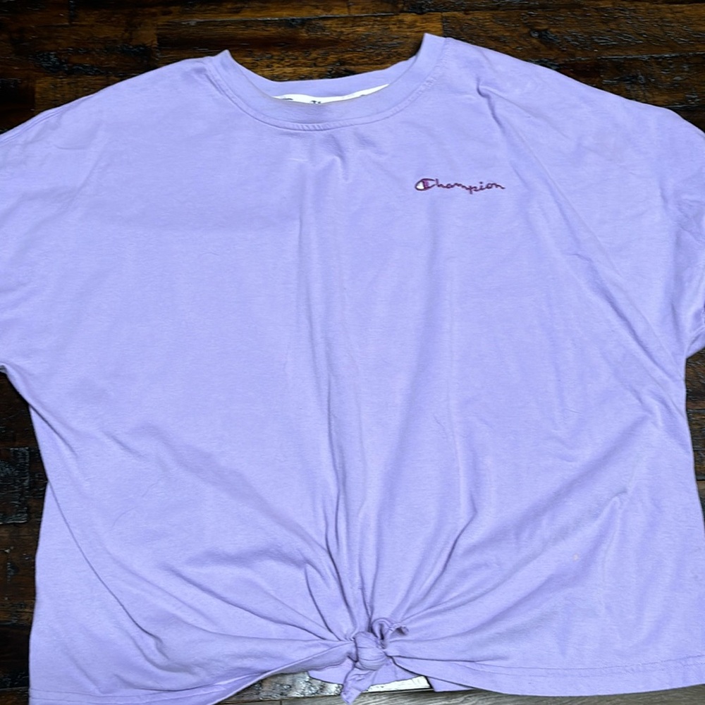 Champion cropped tee with knot